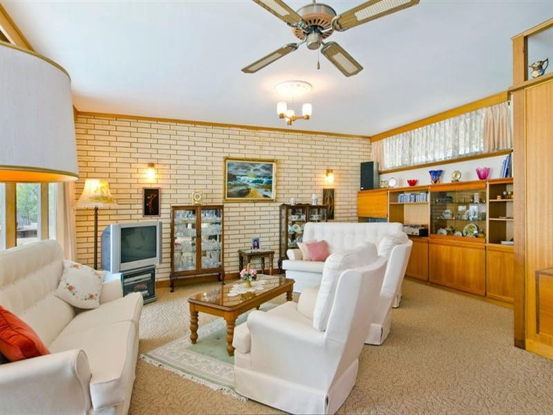 1 Hare Crescent, Panorama SA 5041