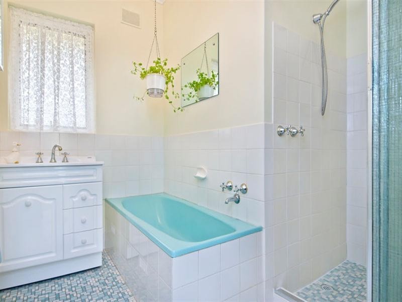 1 Hare Crescent, Panorama SA 5041