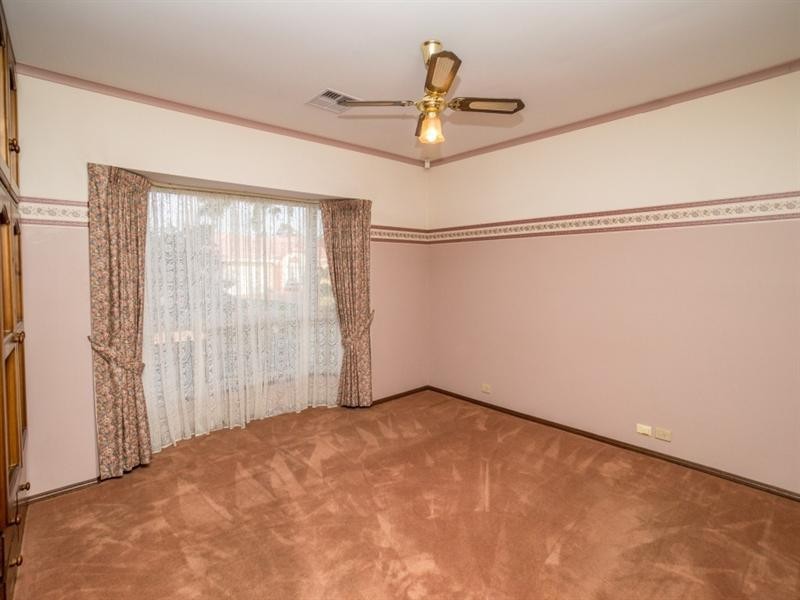 24 Bartlett Drive, Novar Gardens SA 5040