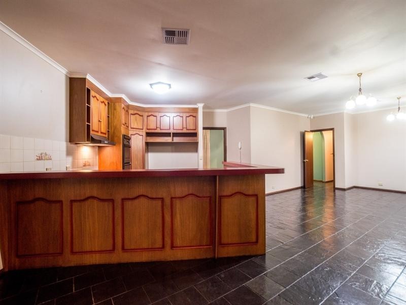 24 Bartlett Drive, Novar Gardens SA 5040