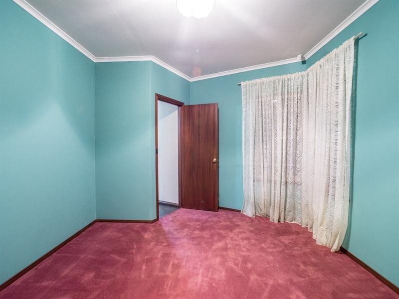 24 Bartlett Drive, Novar Gardens SA 5040