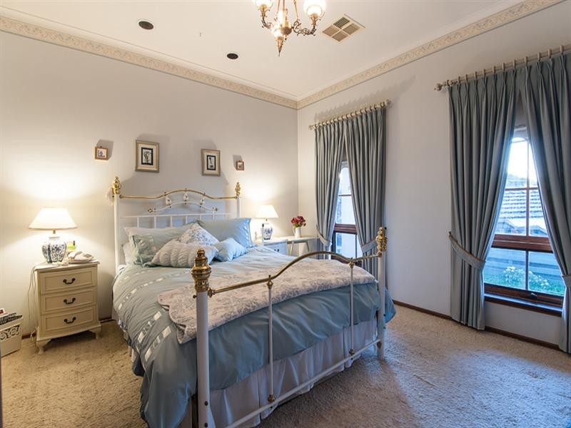 7 Tumby Boulevard, Pasadena SA 5042