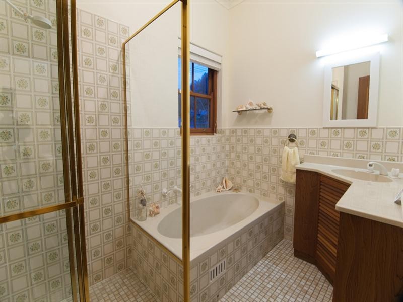 7 Tumby Boulevard, Pasadena SA 5042