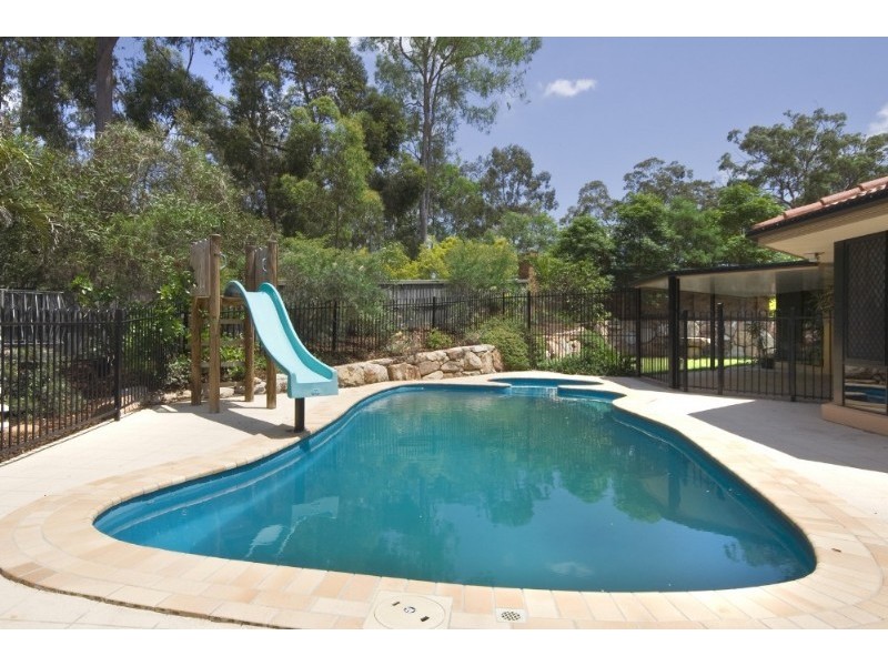 1 Brooklands Circuit, Forest Lake QLD 4078