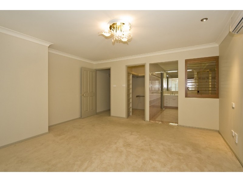 1 Brooklands Circuit, Forest Lake QLD 4078