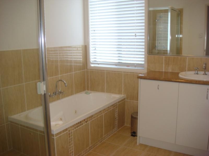 Forest Lake QLD 4078