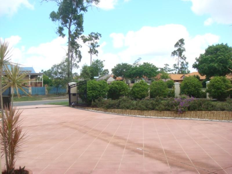 Forest Lake QLD 4078