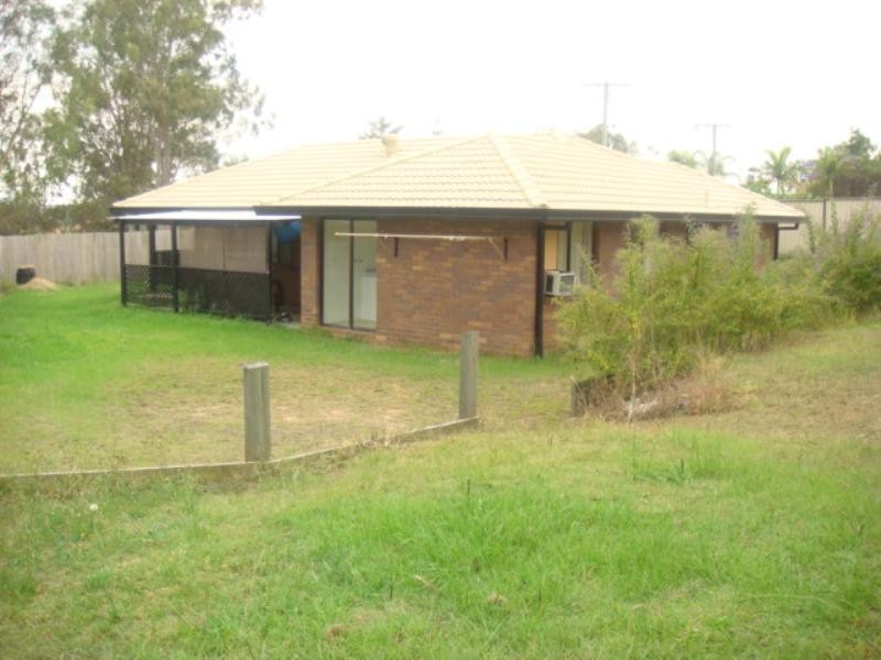 10 Brizzle Court, Goodna QLD 4300