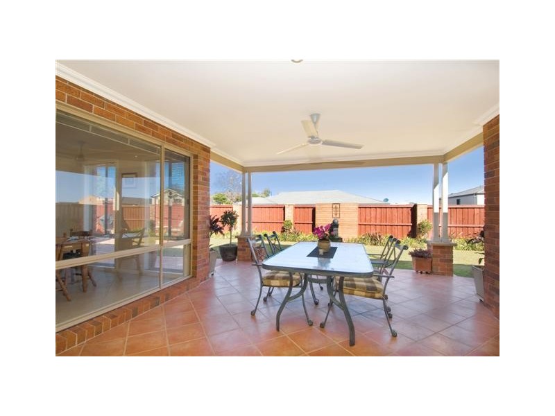 5 Tamborine Drive, Beaumont Hills NSW 2155