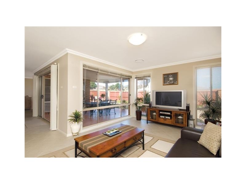 5 Tamborine Drive, Beaumont Hills NSW 2155