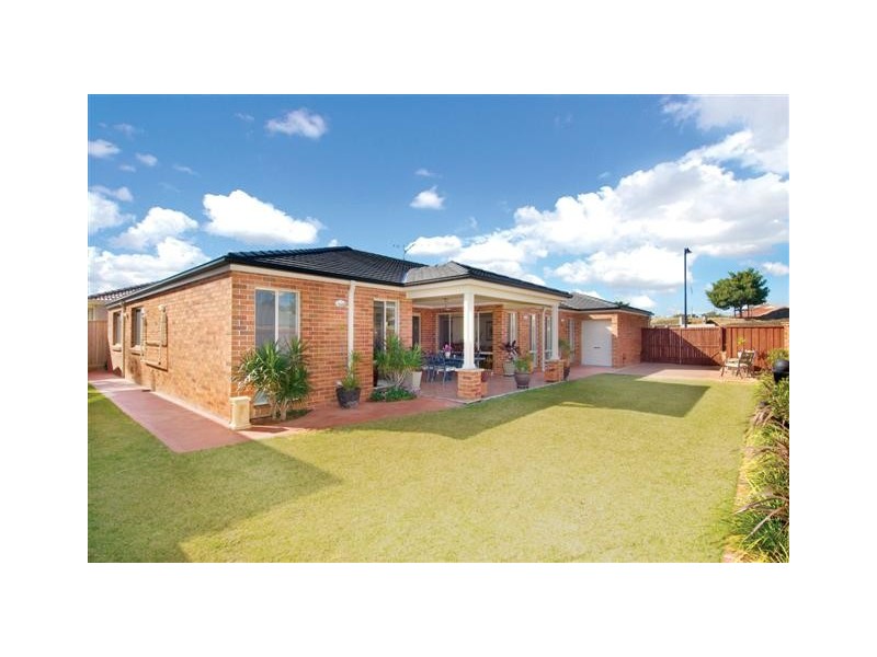 5 Tamborine Drive, Beaumont Hills NSW 2155