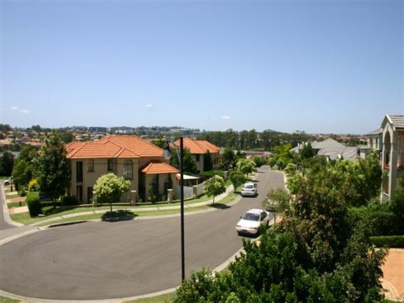 21 Garnet Grove, Glenwood NSW 2768