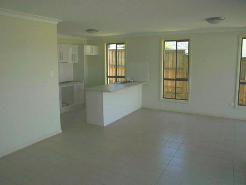 2/5 Tilia Way, Acacia Gardens NSW 2763