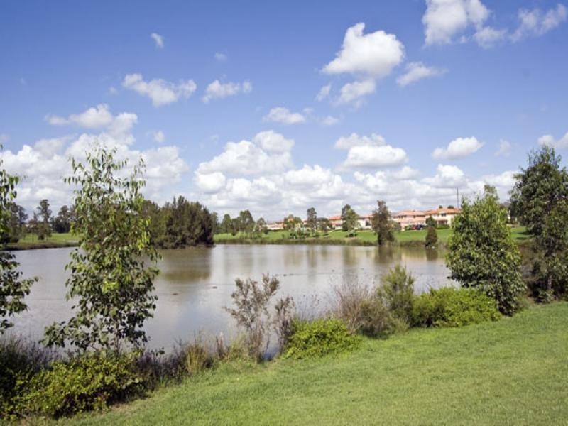 135 Frangipani Avenue, Glenwood NSW 2768