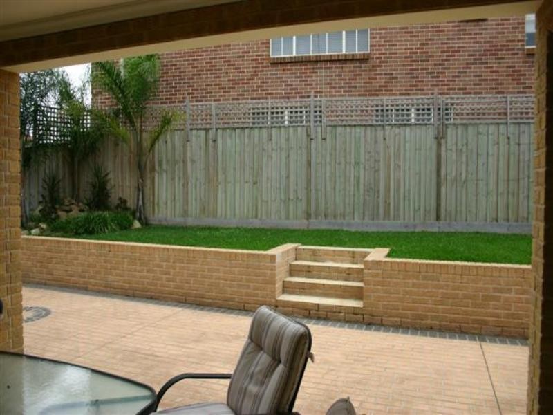 63 Benson Road, Beaumont Hills NSW 2155