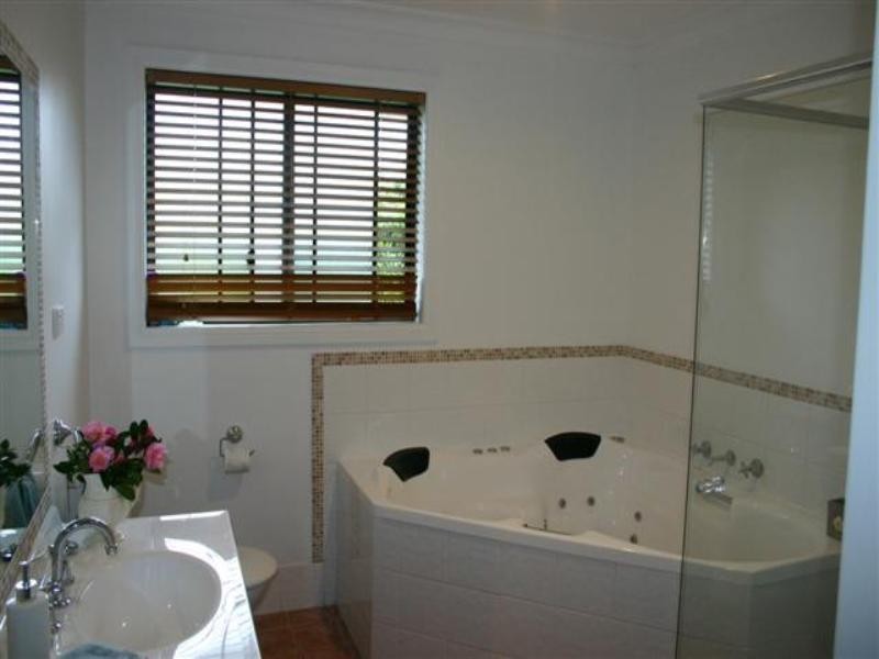 9 Erinleigh Court, Kellyville NSW 2155