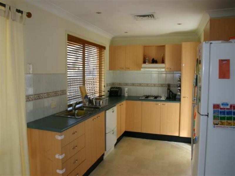 60 Phoenix Avenue, Stanhope Gardens NSW 2768