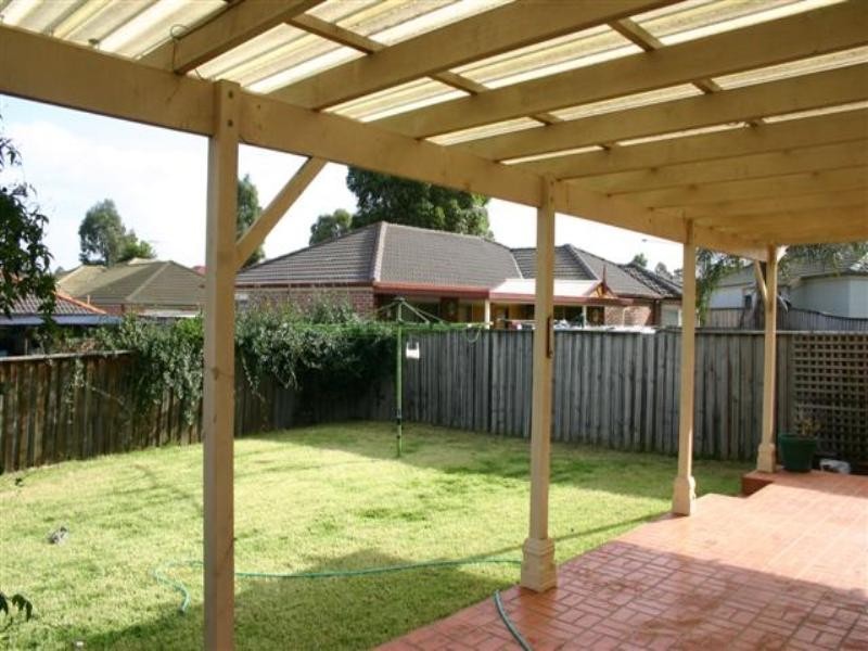 60 Phoenix Avenue, Stanhope Gardens NSW 2768