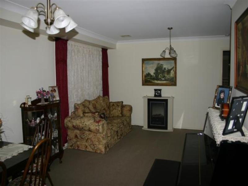 20 Forest Crescent, Beaumont Hills NSW 2155