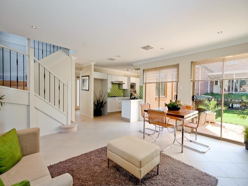 40 Halcyon Drive, Kellyville NSW 2155