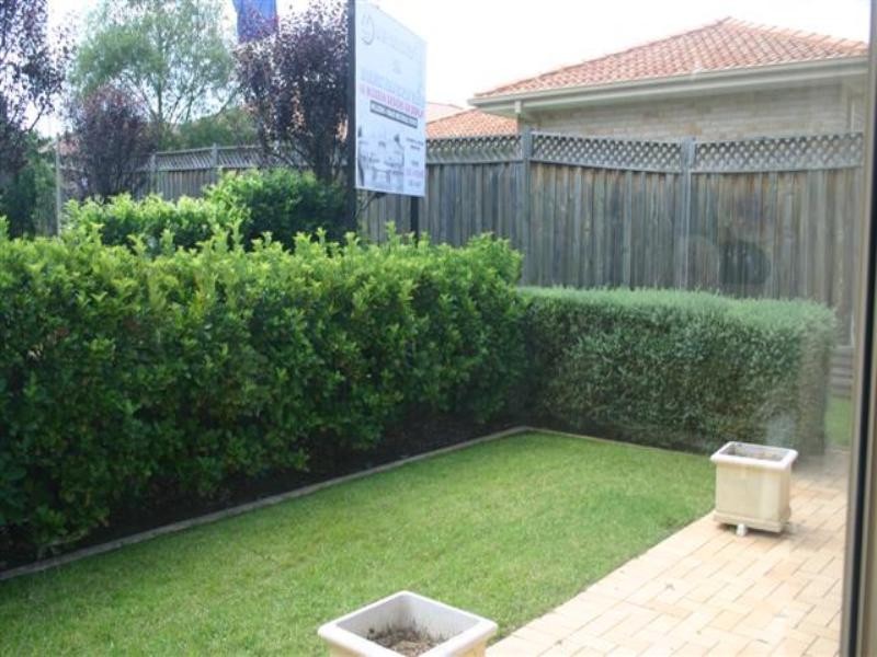 40 Halcyon Drive, Kellyville NSW 2155