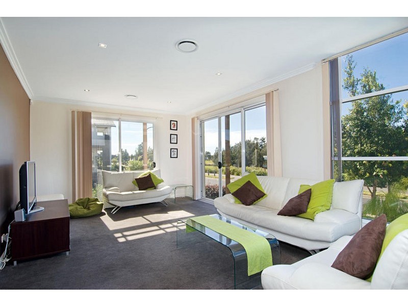 1 Keele Street, Stanhope Gardens NSW 2768