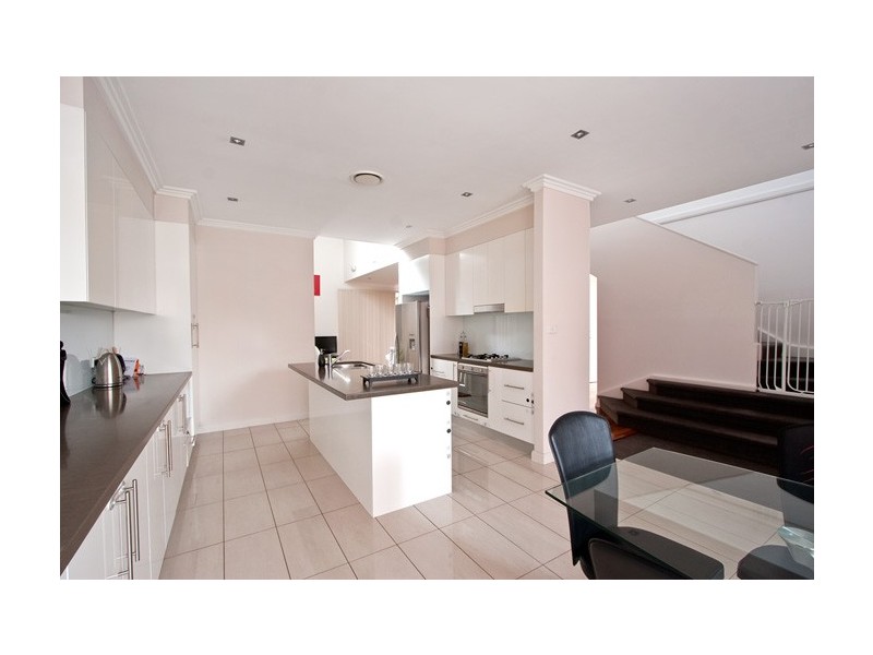 1 Keele Street, Stanhope Gardens NSW 2768