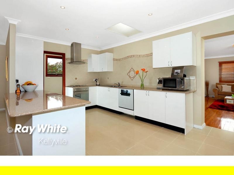 9 Colville Street, Kings Langley NSW 2147