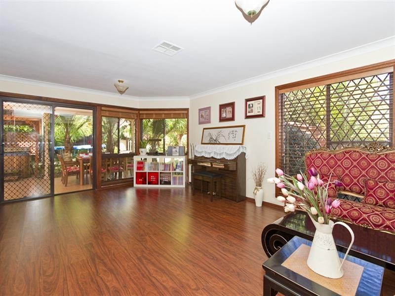 62 Middleton Avenue, Castle Hill NSW 2154