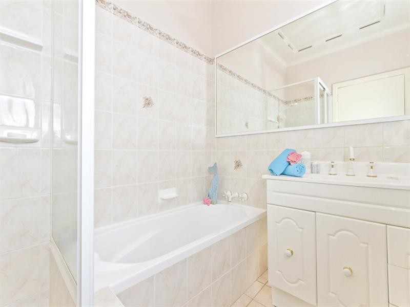 20 Greenwood Road, Kellyville NSW 2155