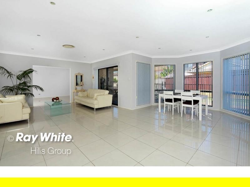 14 Connaught Circuit, Kellyville NSW 2155