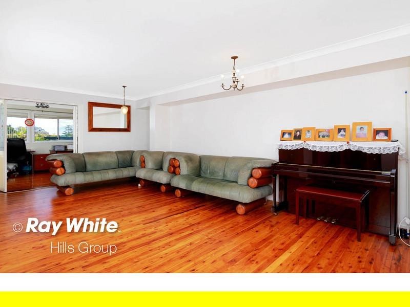 15 Southleigh Avenue, Castle Hill NSW 2154