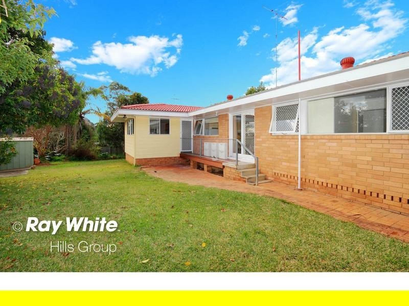 15 Southleigh Avenue, Castle Hill NSW 2154