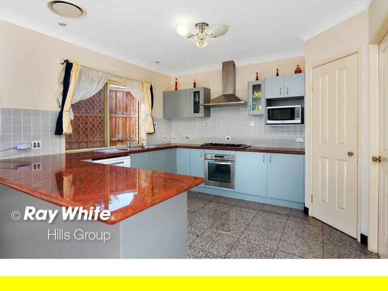 8 Minuet Court, Glenwood NSW 2768