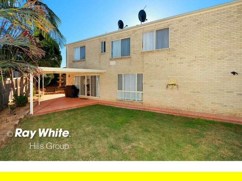 8 Minuet Court, Glenwood NSW 2768