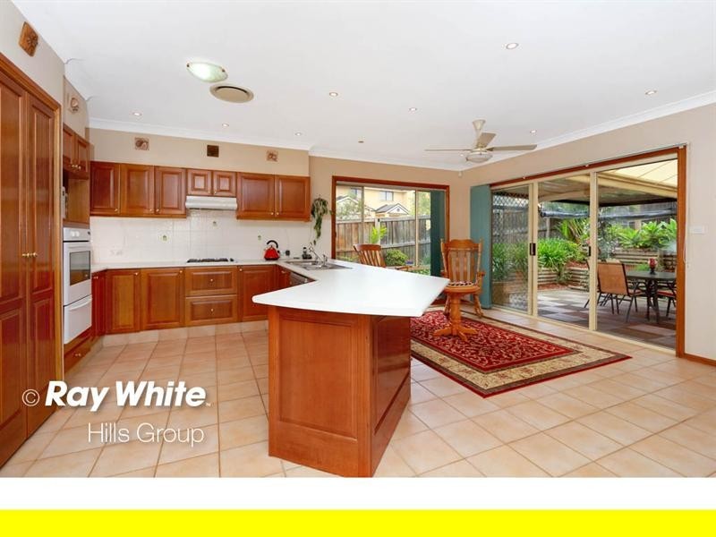 10 Balfour Avenue, Beaumont Hills NSW 2155