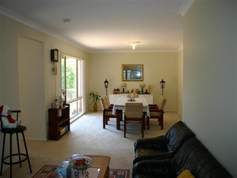 11 Leyburn Street, Stanhope Gardens NSW 2768