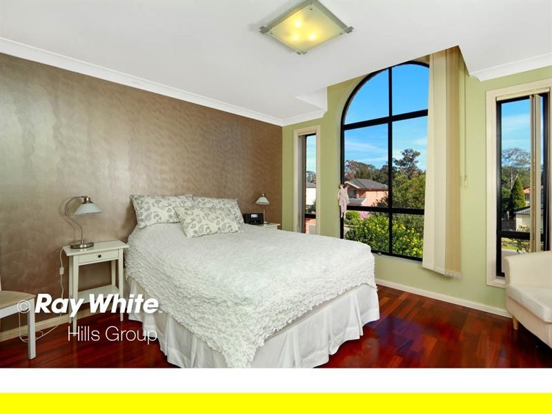 19 Millcroft Way, Beaumont Hills NSW 2155