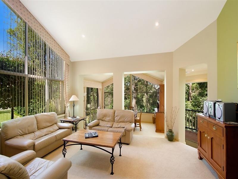13 Strathfillan Way, Kellyville NSW 2155