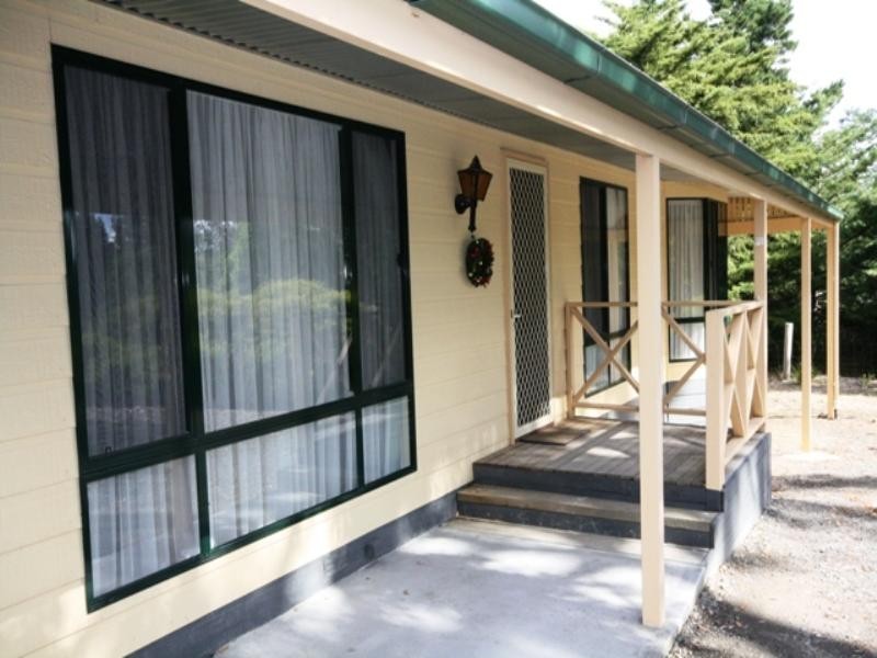 2 Fielding Road, Bridgewater SA 5155