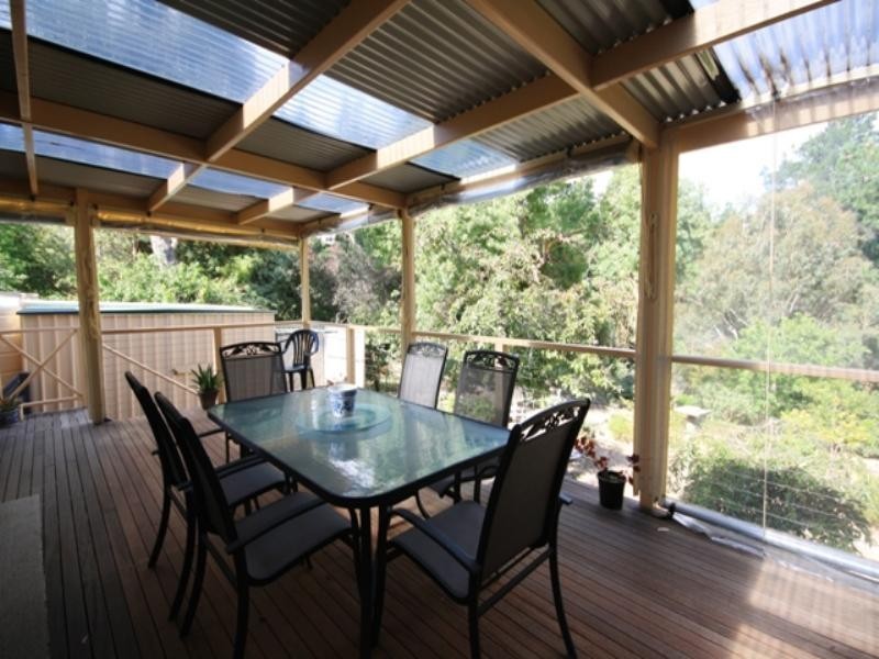 2 Fielding Road, Bridgewater SA 5155