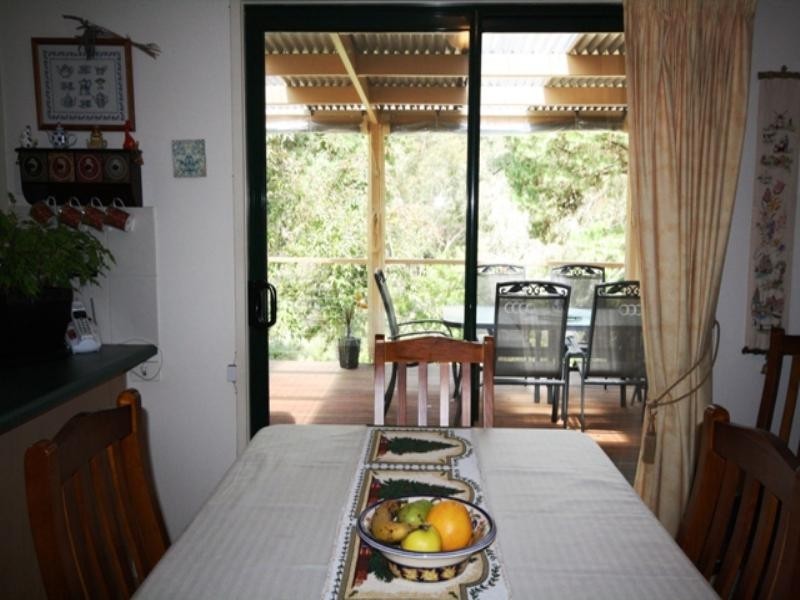 2 Fielding Road, Bridgewater SA 5155