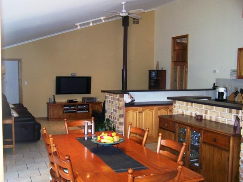 8 Valleyside Drive, Crafers SA 5152