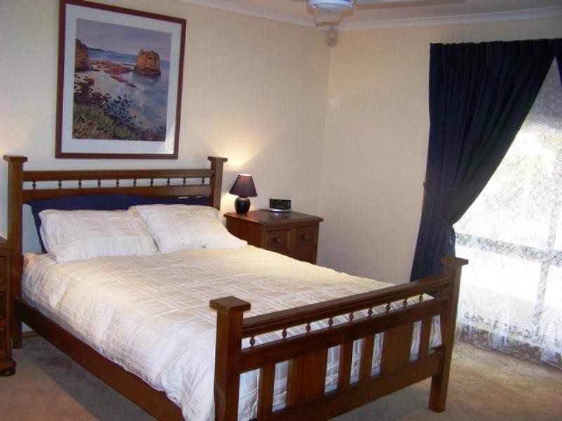 8 Valleyside Drive, Crafers SA 5152