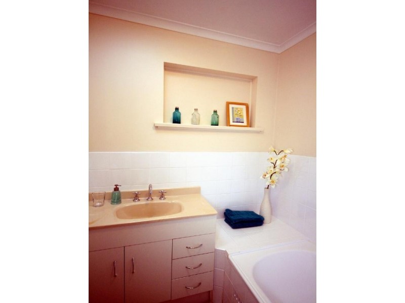 12 Duke Street, Bridgewater SA 5155