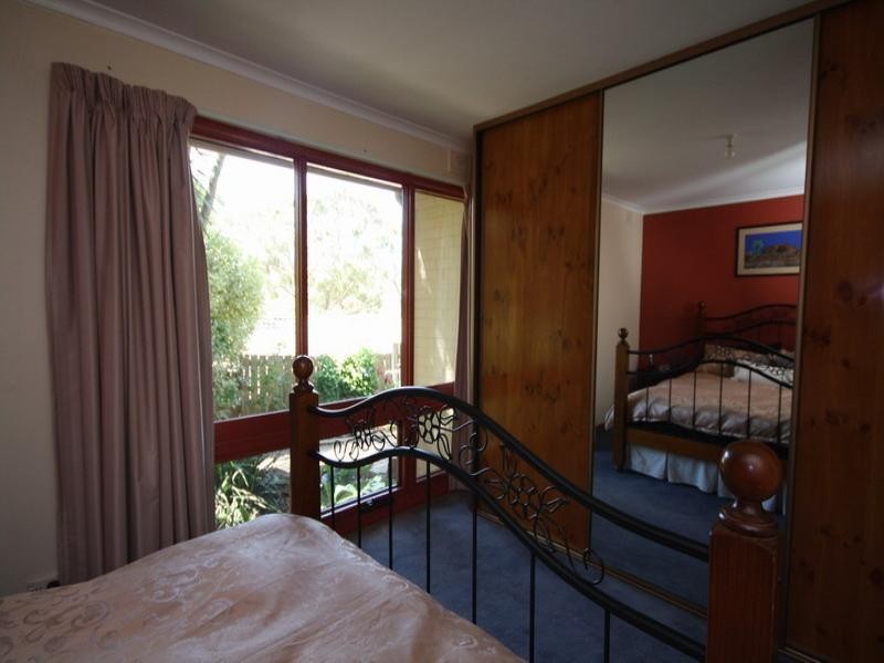 24 Mountford Avenue, Bridgewater SA 5155