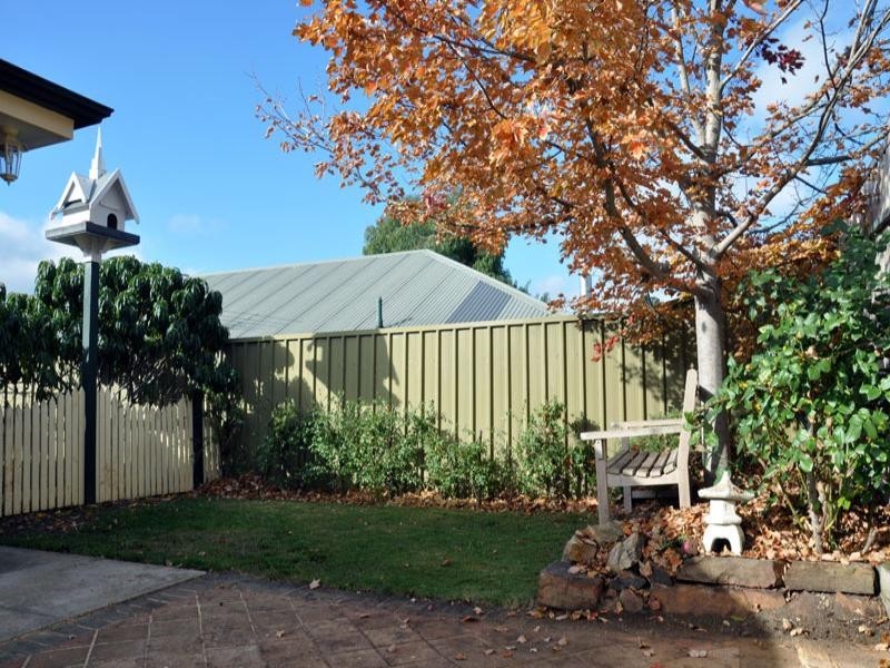 5a Boronia Court, Mount Barker SA 5251