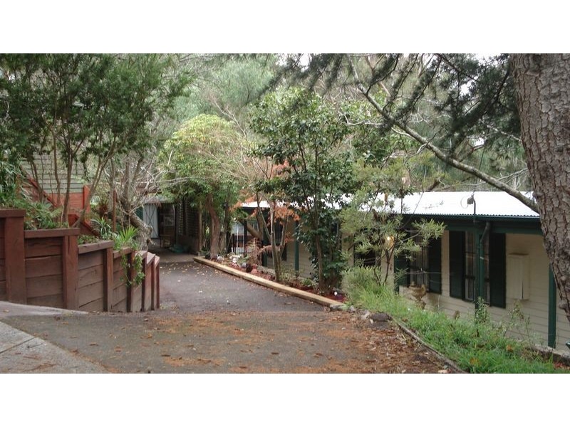 6 Runnymede Road, Belgrave VIC 3160