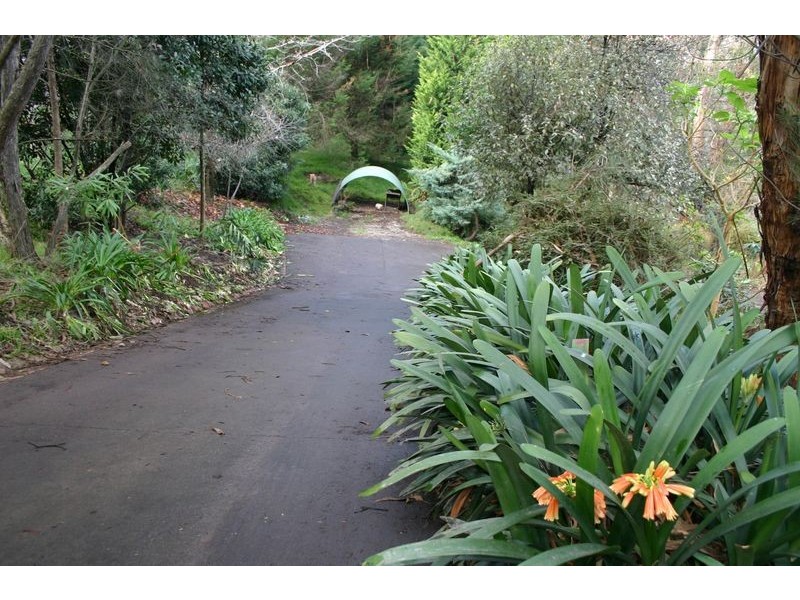 189-191 Mt Morton Road, Belgrave Heights VIC 3160