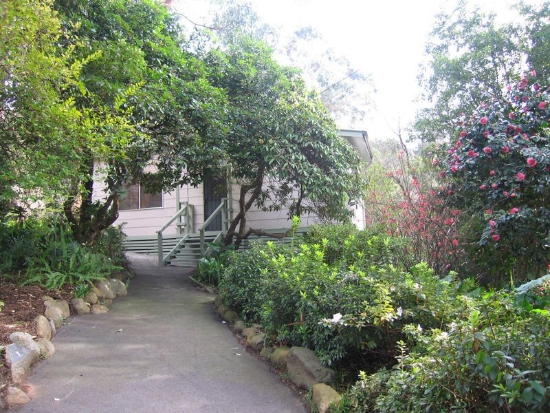 17 Acacia Avenue, Upwey VIC 3158